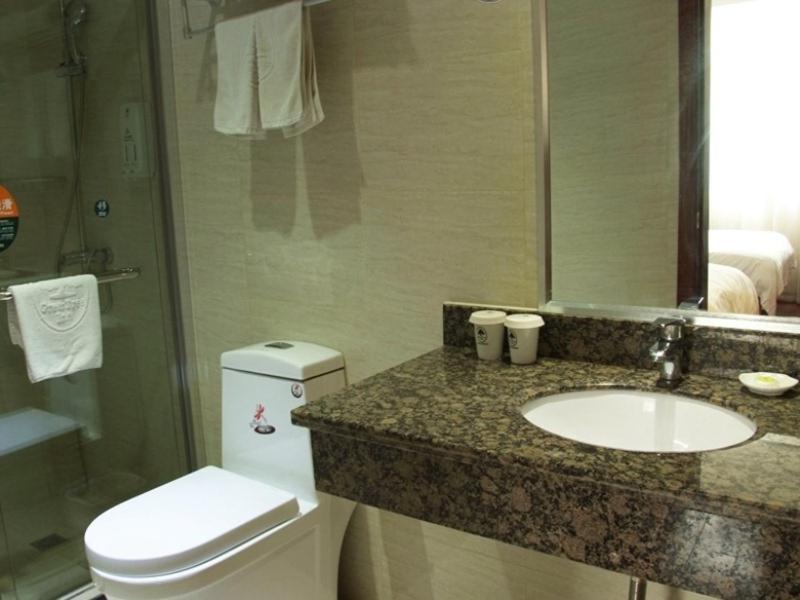 Greentree Inn Zhejiang Zhoushan Shenjiamen Middle Donghai Road Shell Hotel Екстер'єр фото