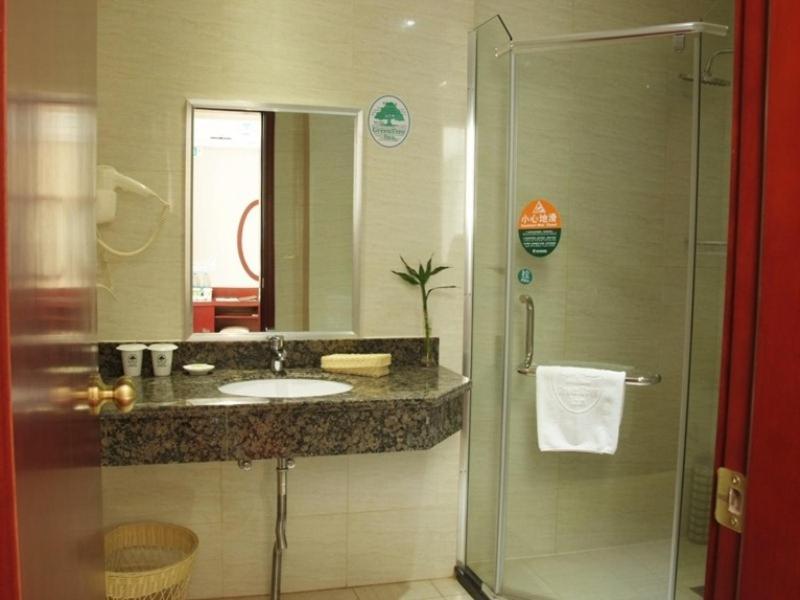 Greentree Inn Zhejiang Zhoushan Shenjiamen Middle Donghai Road Shell Hotel Екстер'єр фото